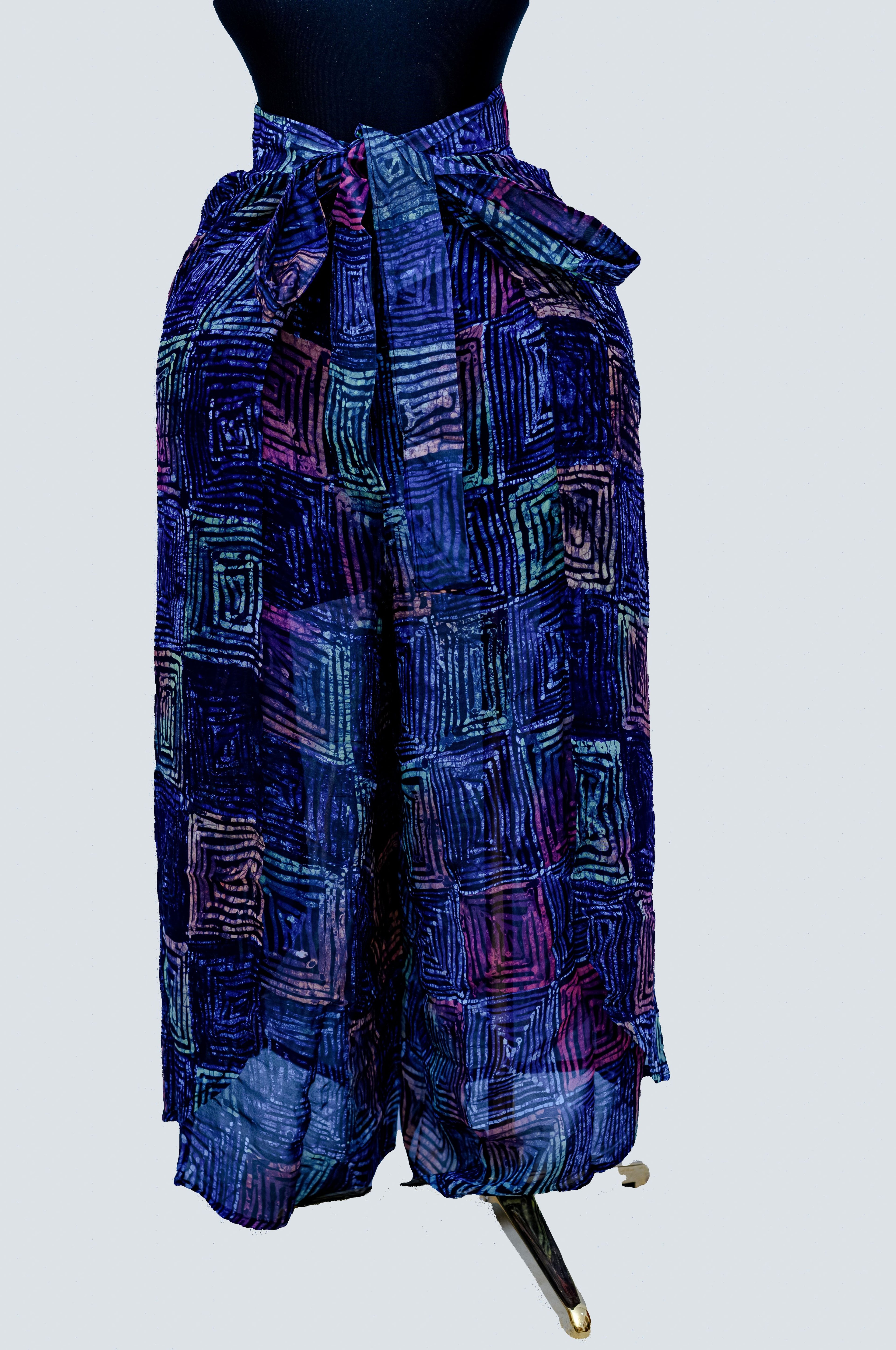 African Batik Wide-Leg Wrapper Culottes — Navy Concentric Square Maze with Bow Tie Waist