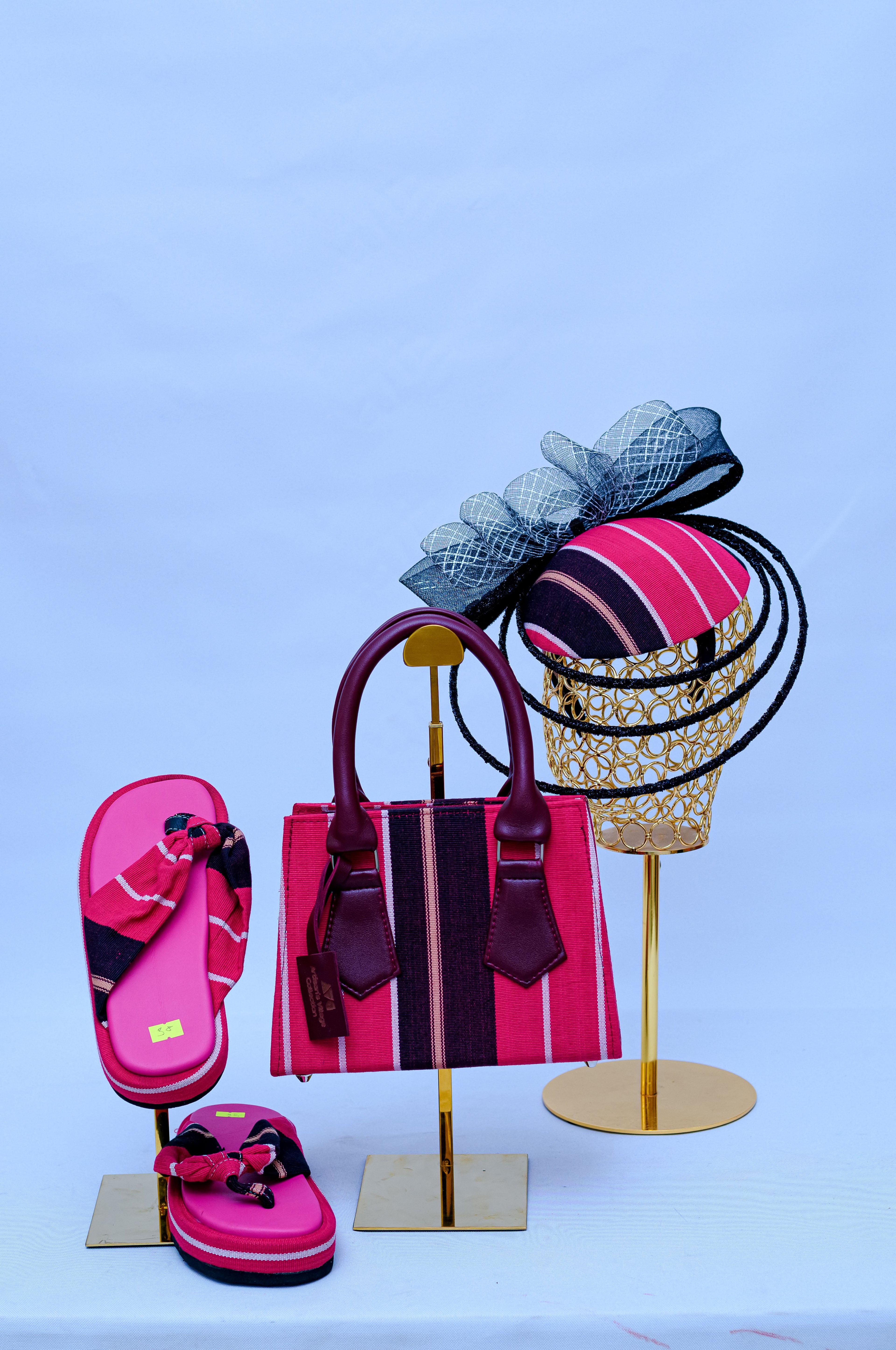 Aso Oke Complete Set – Tote Bag, Navy Halo Hat & Knotted Flip Flops