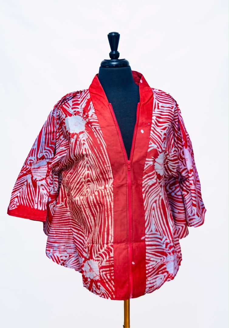 African Batik Batwing Jacket — Red & Cream Woodgrain Wave Print with Red Zip Front & Contrast Trim